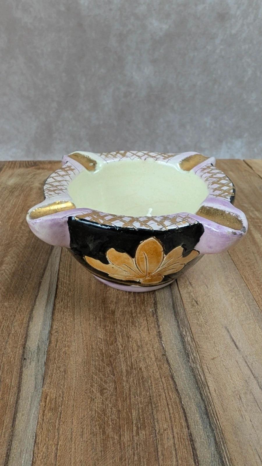 Cendrier vintage signé Vallauris – céramique décorative