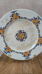 Ancien plat sur pied Moulin des Loups – modèle fleurettes