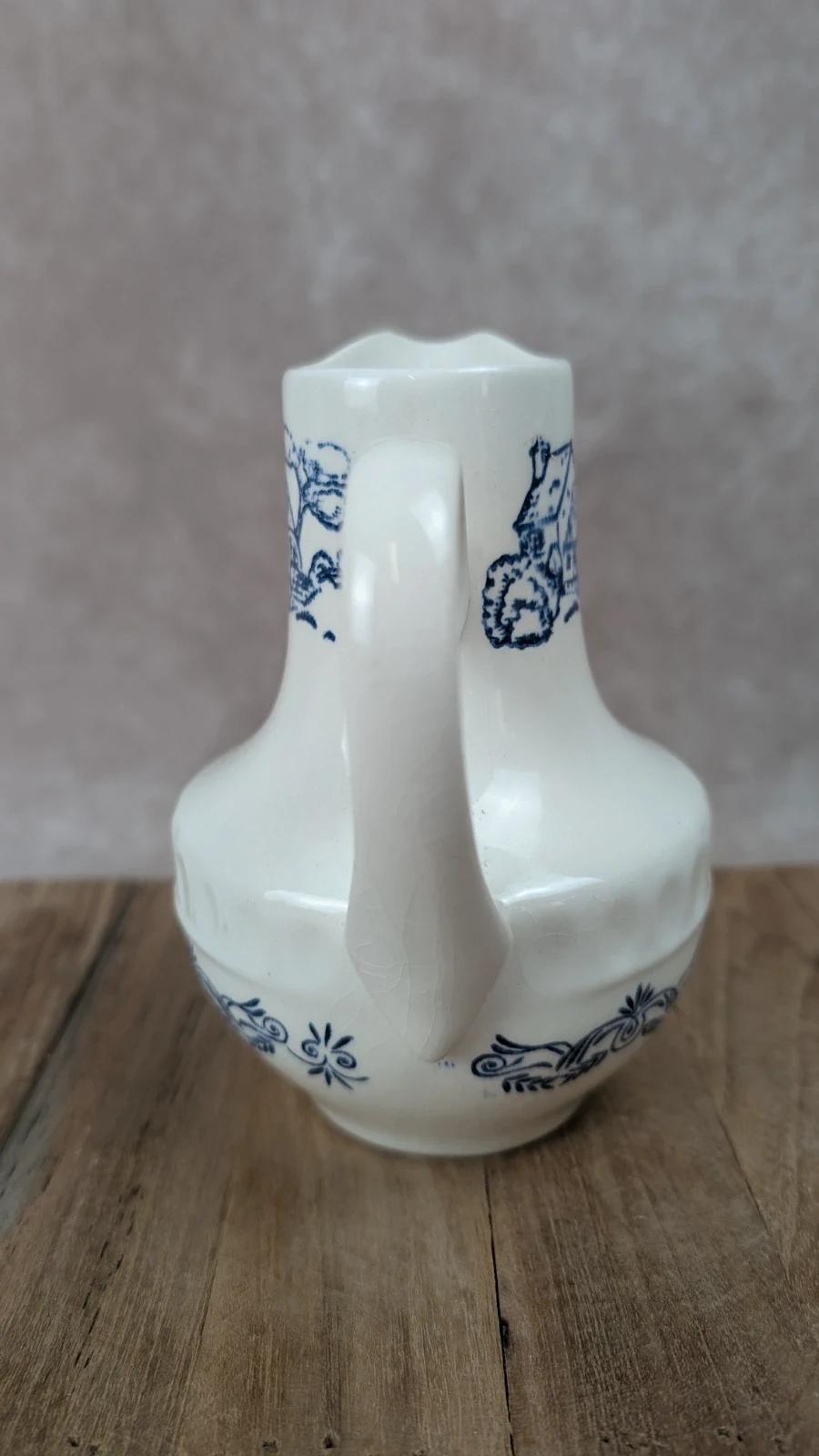 Ancien pot à lait Gien décor bleu