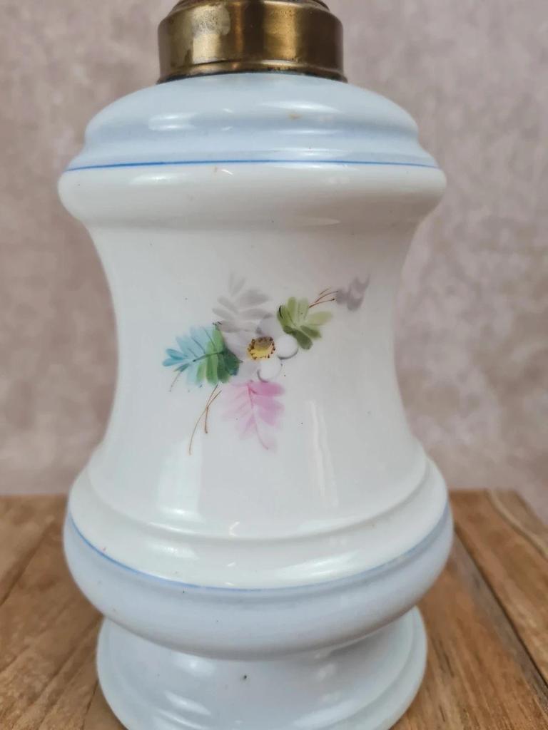 Ancien réservoir de lampe à pétrole en porcelaine peinte 🌿🌸