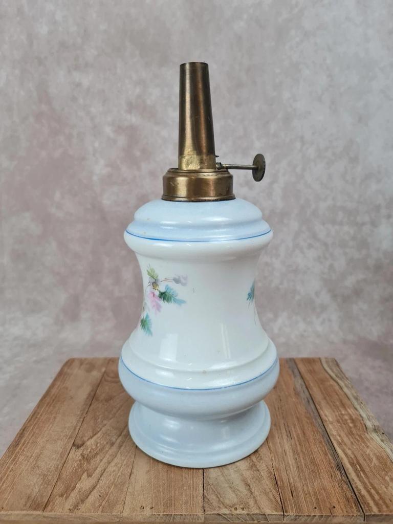 Ancien réservoir de lampe à pétrole en porcelaine peinte 🌿🌸