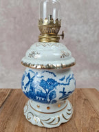 🪔 Ancienne lampe à pétrole porcelaine bleue & blanche Made in Japan