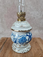 🪔 Ancienne lampe à pétrole porcelaine bleue & blanche Made in Japan