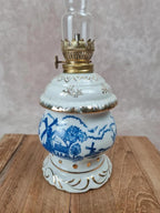 🪔 Ancienne lampe à pétrole porcelaine bleue & blanche Made in Japan