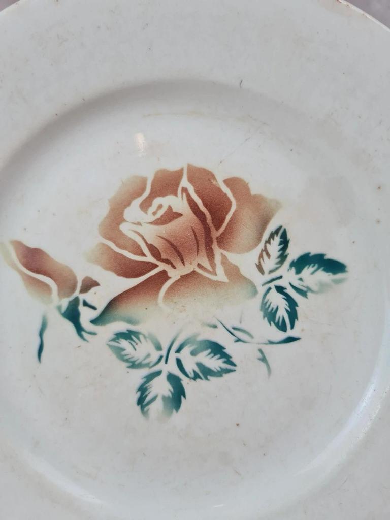 Assiette ancienne Digoin Sarreguemines – modèle Choc 1923