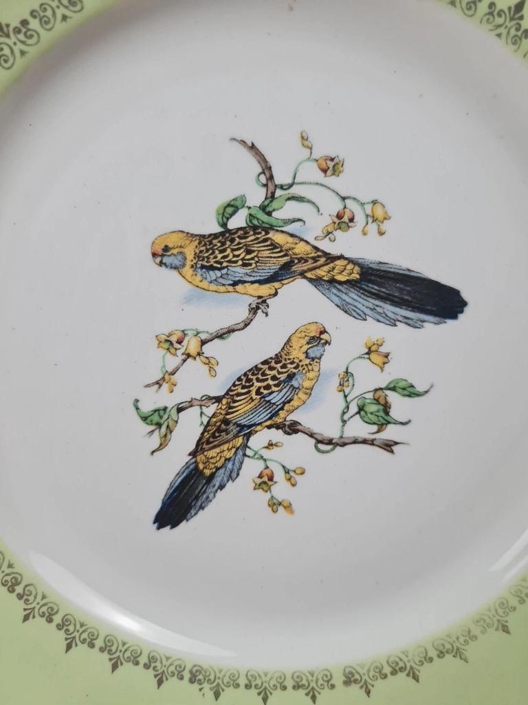 Assiette ancienne Kg Lunéville Badonvillers décor oiseaux