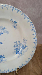 Assiette ancienne Sarreguemines – Modèle “flore”