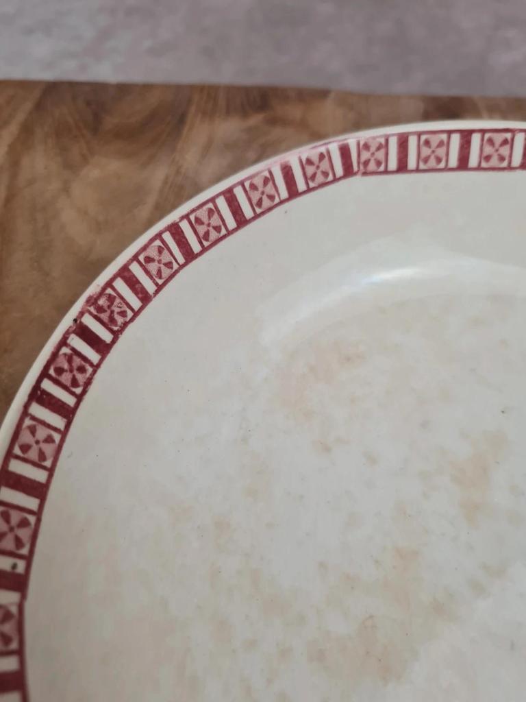 Assiette creuse ancienne Villeroy & Boch Mettlach – Modèle Blanca