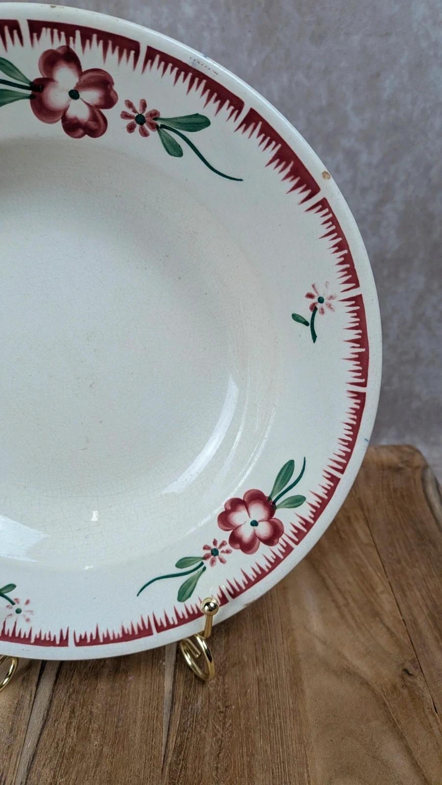 Assiette creuse vintage Sarreguemines – Modèle Domino