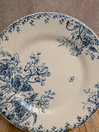 Assiette ancienne Terre de Fer Gien modèle Cyclamen
