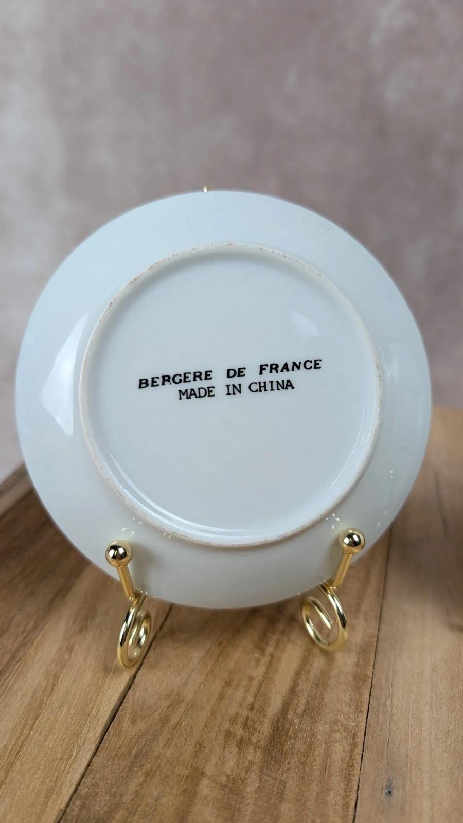 Lot de 3 mini soucoupes Bergère de France – motifs oiseaux & fleurs dorées