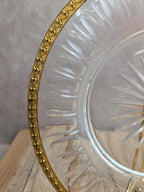 Assiette ancienne en verre taillé – Monture métal doré Cailar-bayard – Orfèvrerie française