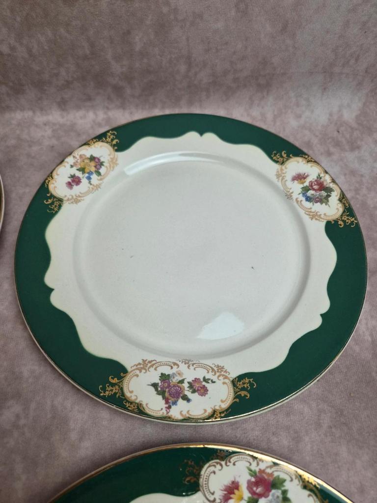 Lot 7 assiettes plates Digoin Sarreguemines Champagne – Porcelaine opaque vintage