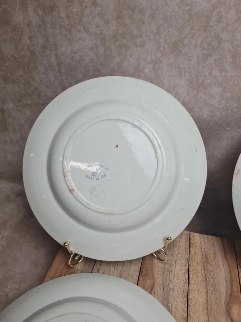 Lot 5 assiettes creuses Terre de Fer Creil & Montereau Service Louis Xv lilas rare