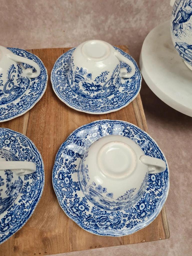 Service à café Kg Lunéville, modèle « Toile de Jouy » Grand Feu