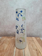 Vase ancien en verre givré décor iris peint main en relief signé Hr 🌿