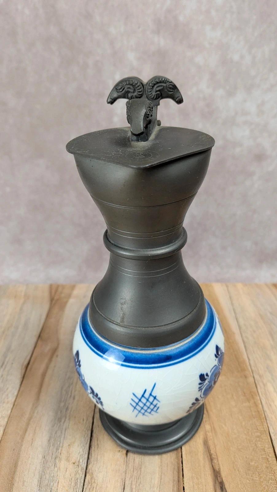 Pichet vintage Delft étain & faïence bleu – couvercle tête de bélier