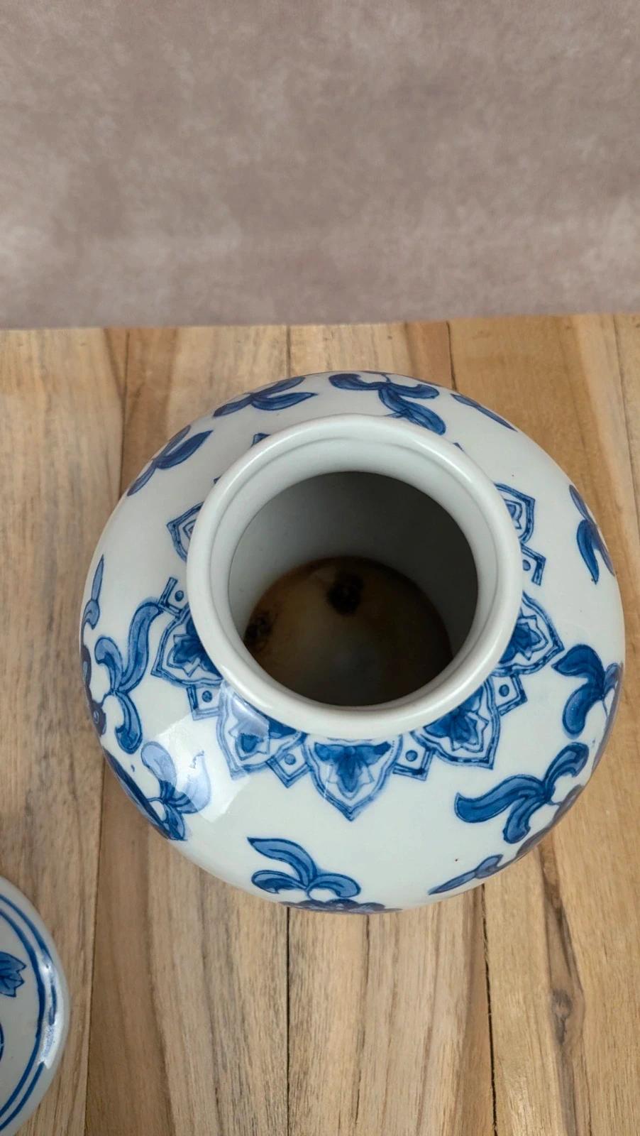 Potiche / Vase bleu et blanc style chinois – couvercle