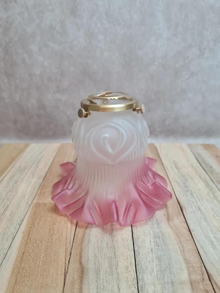 Abat-jour ancien en verre dépoli rose 🌸