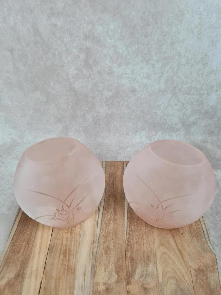 🌸 Paire de vases Bergère de France – verre dépoli rose poudré 🌸