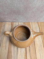 Théière vintage en grès émaillé beige moucheté – Style rustique