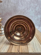 Paire de bougeoirs anciens en laiton massif – Élégance classique et intemporelle