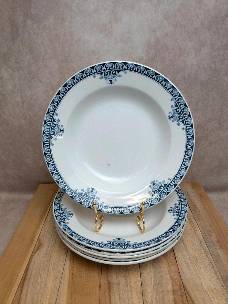 Lot de 6 assiettes creuses Terre de Fer St Amand modèle Andrinople