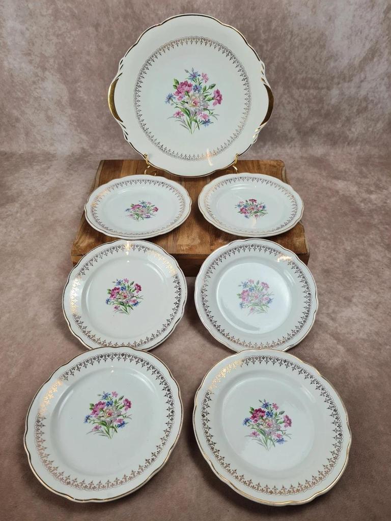 💐 Charmant service à gâteau Digoin & Sarreguemines, Modèle Lilitia, 6 assiettes + 1 grand plat