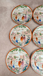 Lot de 9 assiettes + 1 grande assiette style japonais ancien