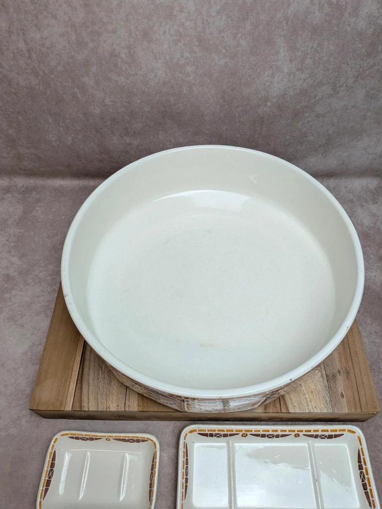 Ensemble de toilette ancien terre de fer Hbcm Thérèse broc bassine Art déco