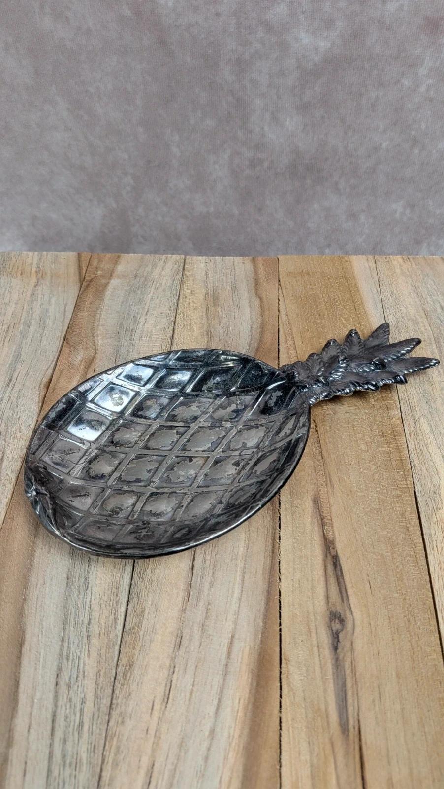 Vide-poche ananas vintage en métal argenté