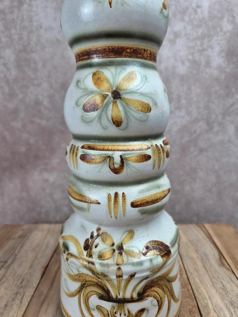 Grand vase bougeoir Keraluc Quimper Bo4 décor G6 – Georges Allier
