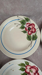 Lot de 9 assiettes creuses Sarreguemines modèle Liliane