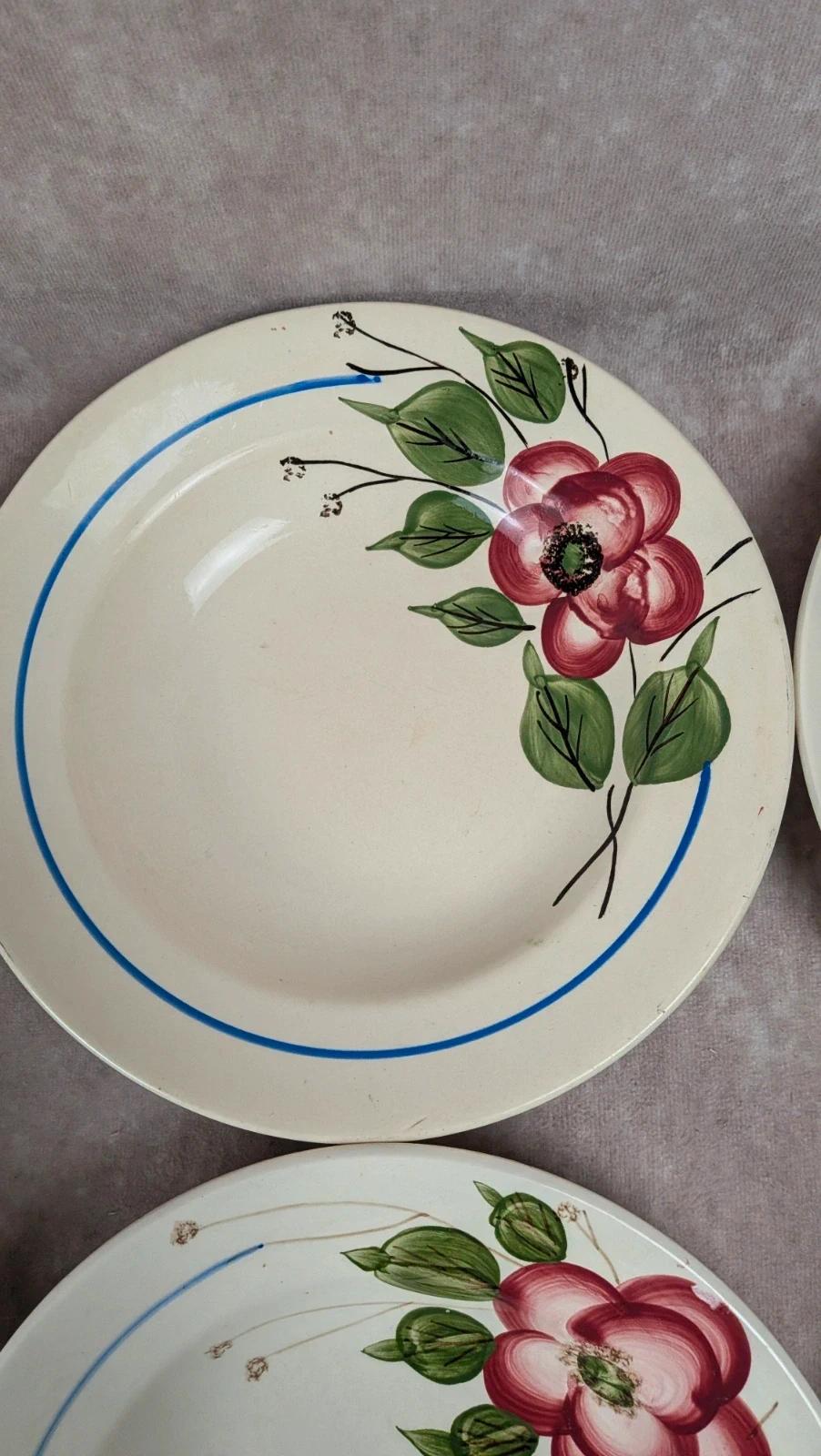Lot de 9 assiettes creuses Sarreguemines modèle Liliane