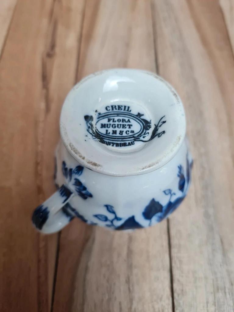 Pot à crème ancien Terre de fer Creil Montereau Flora Muguet 💙