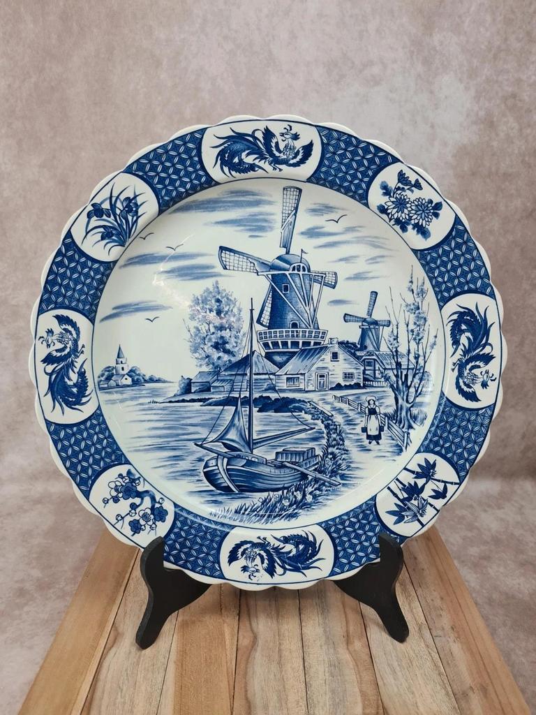 Grand plat décoratif mural bleu et blanc moulins style Delft 41 cm