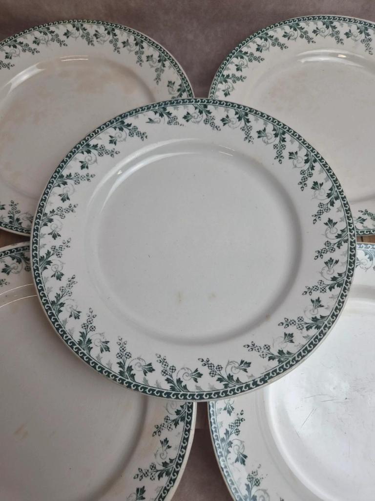 Lot de 6 assiettes plates terre de fer Gien Montigny – décor vert ancien