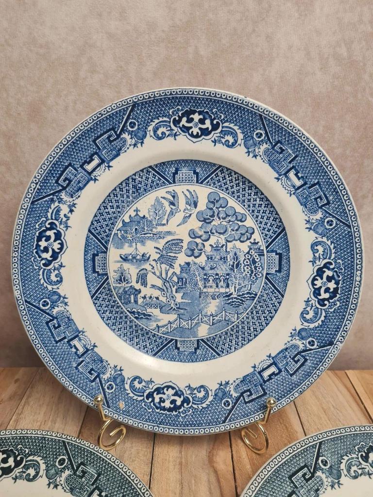Lot 3 assiettes plates Terre de fer Saint-amand modèle Chinois bleu dépareillées
