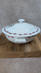 Belle soupière ancienne L’amandinoise – modèle “auvergne”