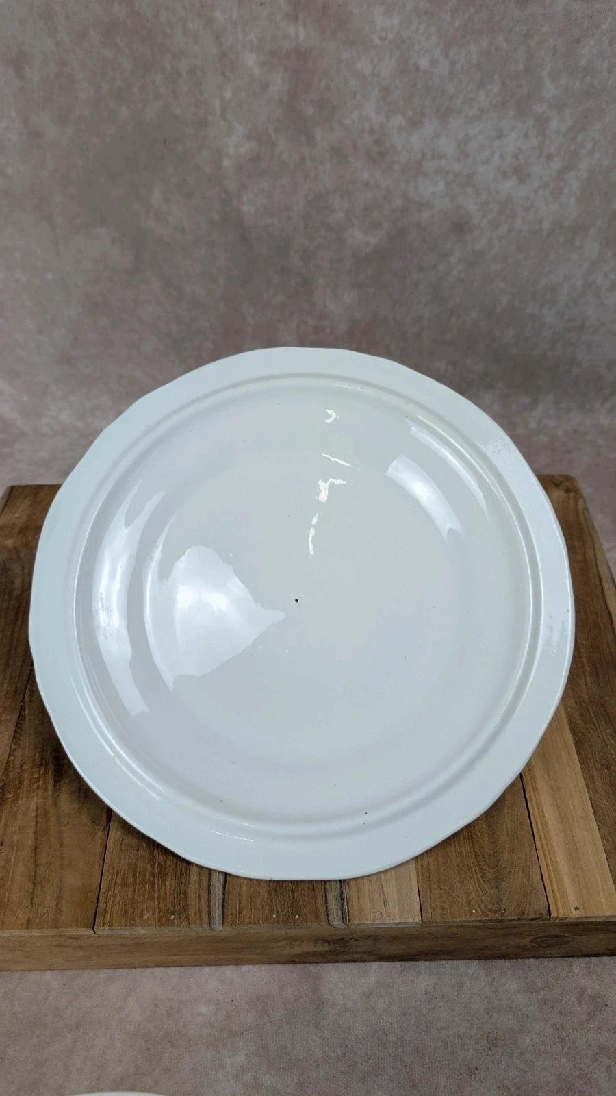 Belle soupière ancienne L’amandinoise – modèle “auvergne”