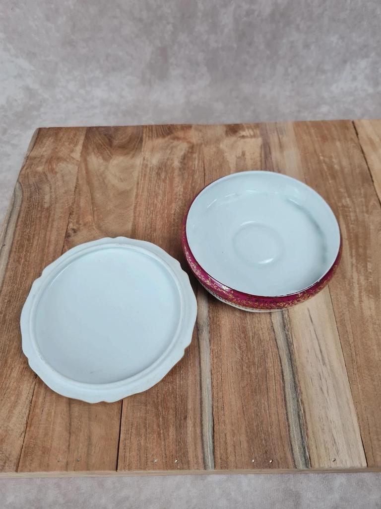 💖 Boîte en porcelaine de Limoges – décor Fragonard 💖