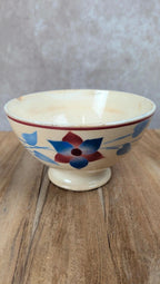 Bol ancien en céramique – décor floral bleu & bordeaux