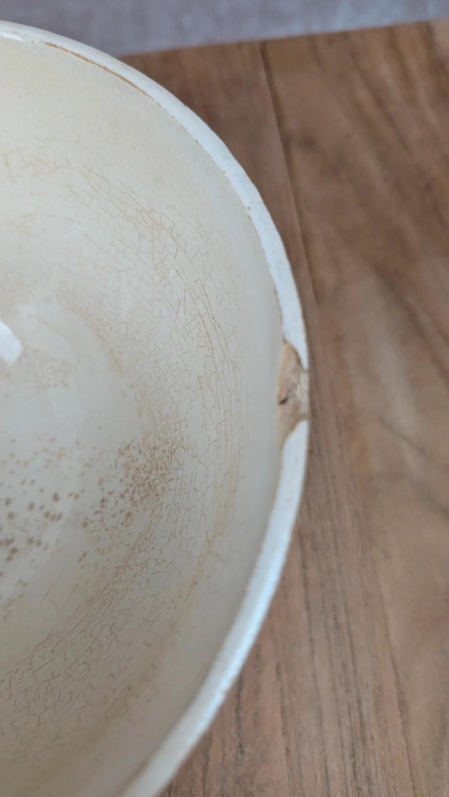 Bol ancien en céramique – décor floral bleu & bordeaux