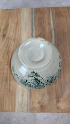 Bol ancien en faïence à décor floral vert