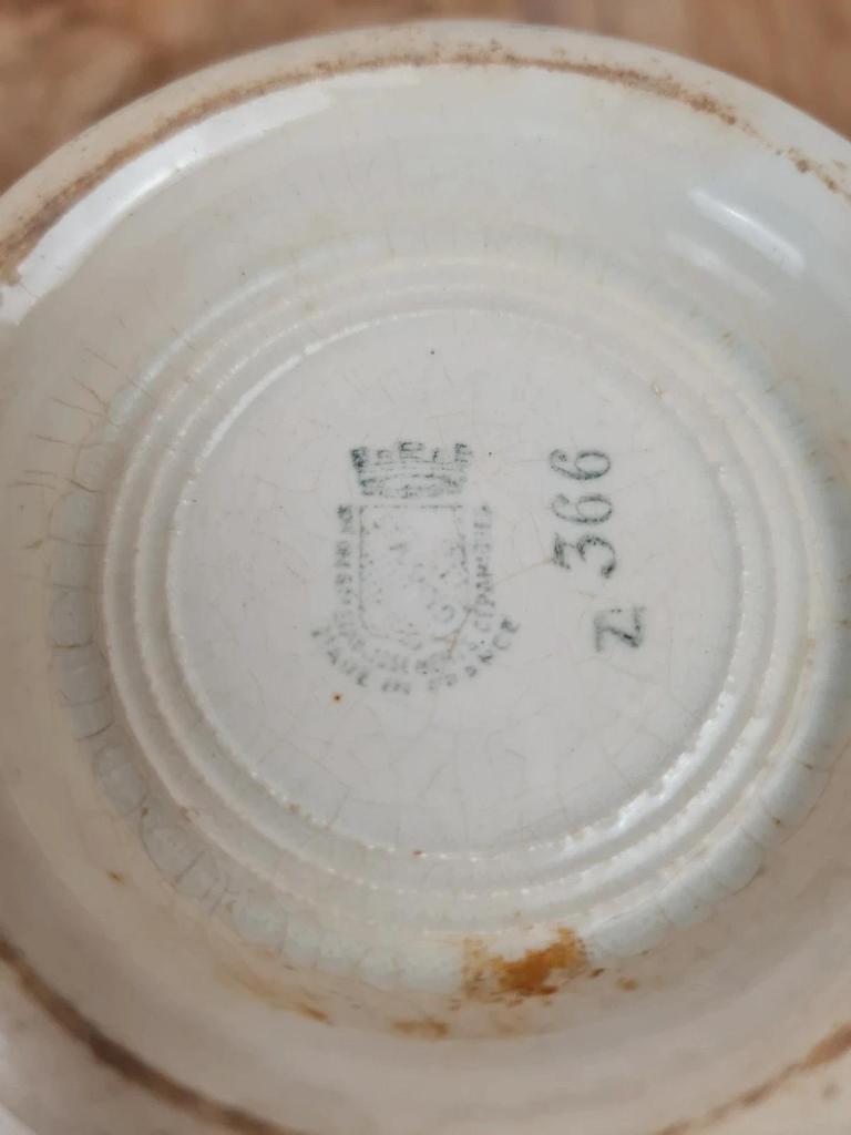 Bol ancien Saint - amand décor grappes 🍇