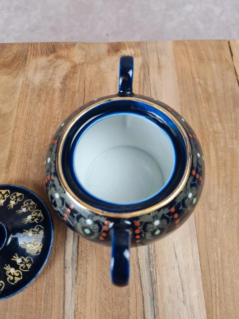 Bonbonnière ancienne en faïence bleu cobalt dorée – fin Xixe / début Xxe