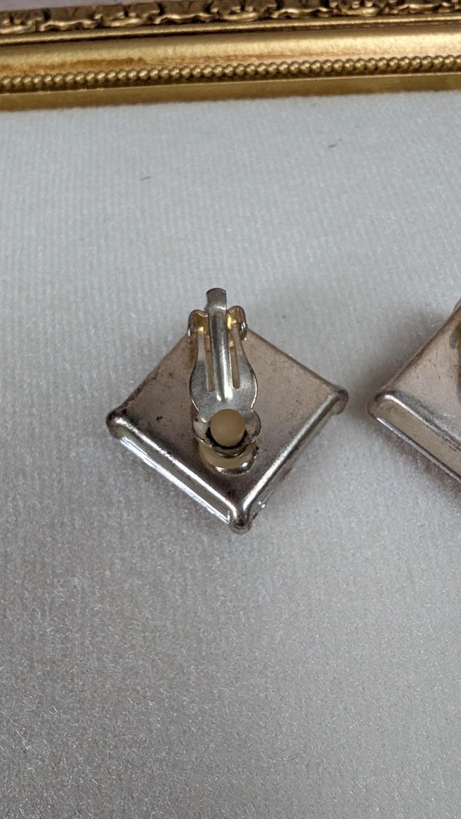 Boucles d’oreilles vintage à clips ambre orangé