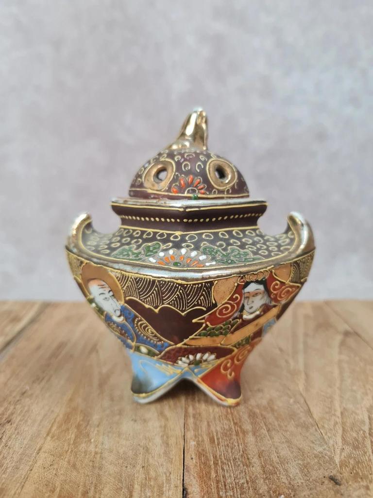 Brûleur d’encens japonais vintage en porcelaine Satsuma moriage 🏮