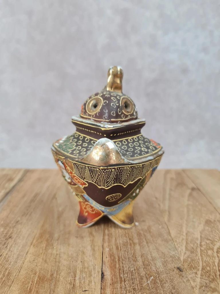 Brûleur d’encens japonais vintage en porcelaine Satsuma moriage 🏮