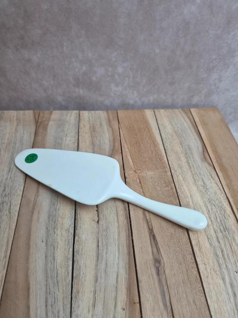 Pelle à tarte ancienne Gien modèle Strasbourg – faïence peinte main